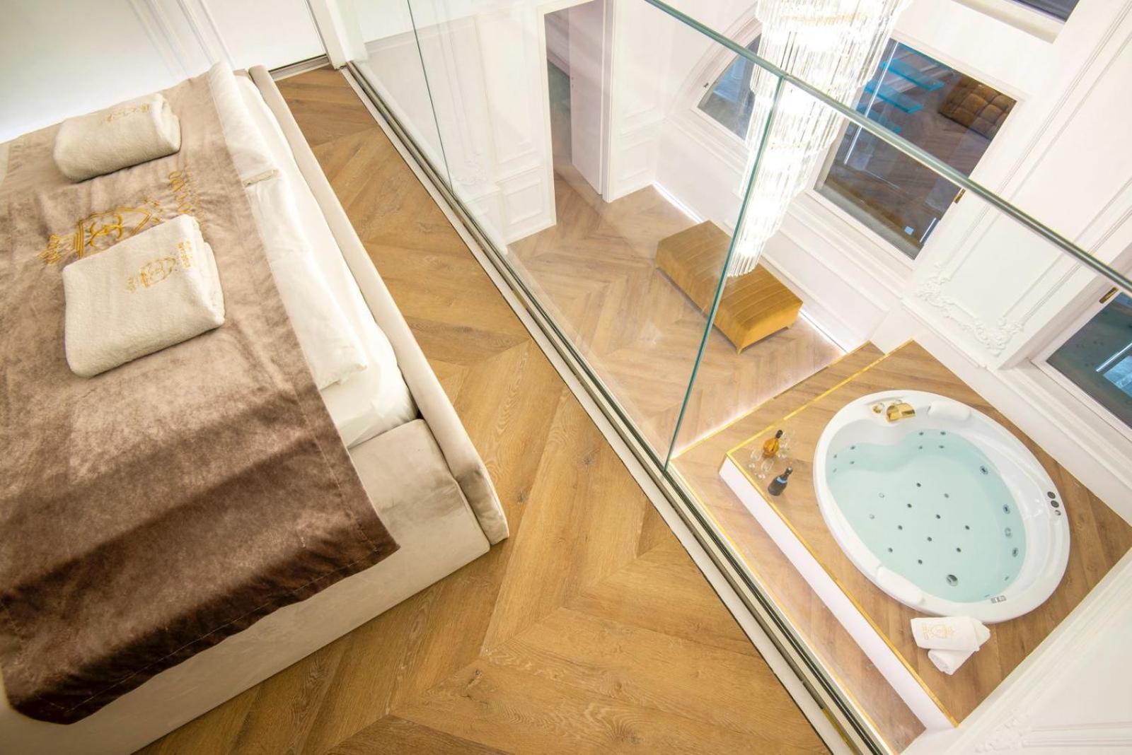Jacuzzi Royal Suite Budapest Exterior photo